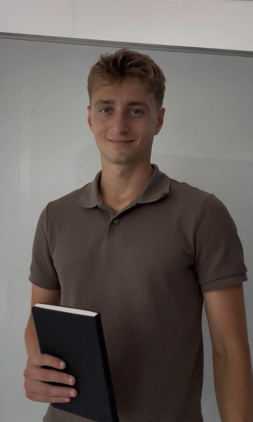 Porträtfoto von Lio Kühl